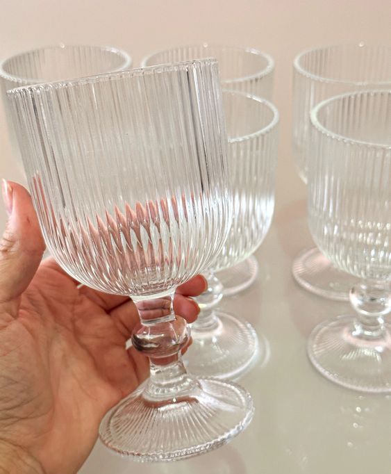 Jogo de Taças Graffiato 370 ML Com 6 Unidades Riscada Canelada Taça de Vidro Transparente Buffet