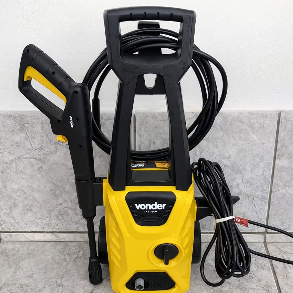 Lavadora De Alta Pressão Vonder C/ Rodas, 1.600 lbf/pol² 1400w Super Potente Vonder