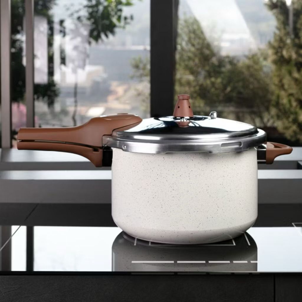 Panela de Pressão 6.8l Brinox Ceramic Life Pressure com Fundo de Indução 24 cm Vanilla